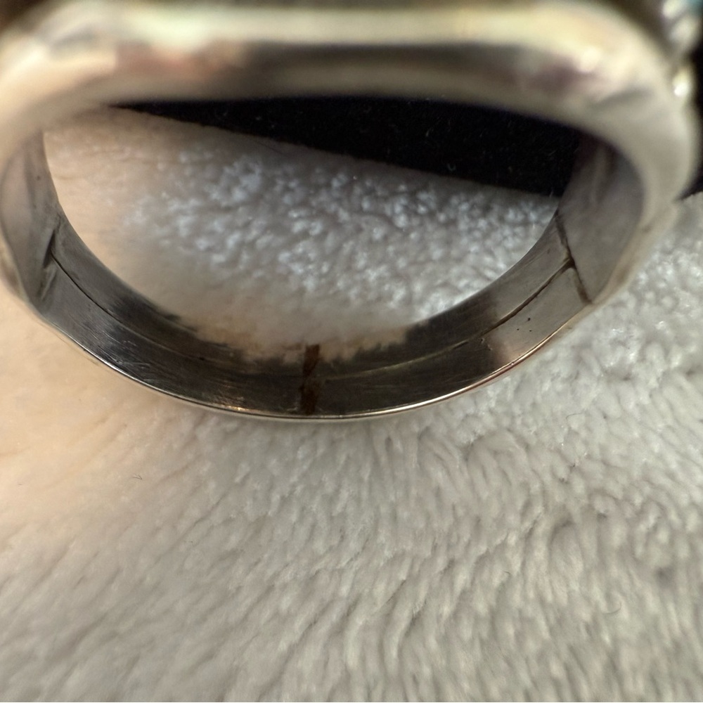 Turquoise Silver Women's Ring. Size 12. - Picture 4 of 4